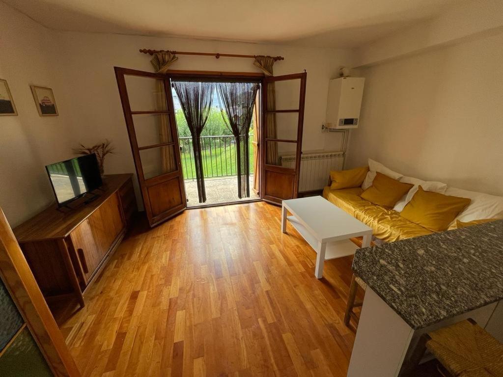 Apartamento Con Espectacular Terraza Escarrilla Eksteriør billede