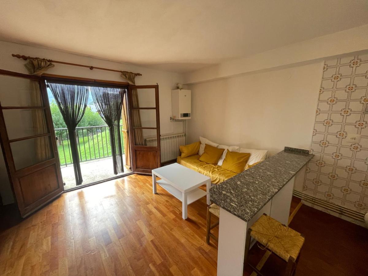 Apartamento Con Espectacular Terraza Escarrilla Eksteriør billede